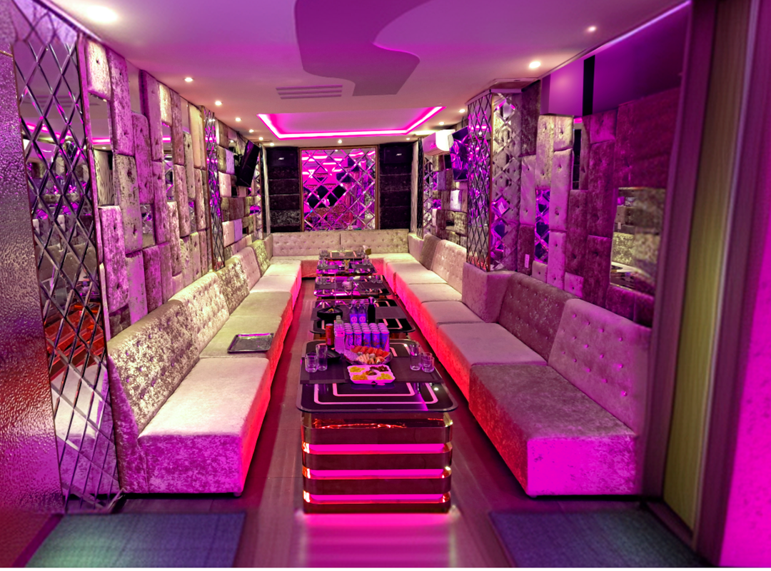 호치민 가라오케