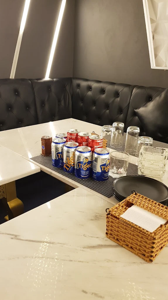 호치민 가라오케