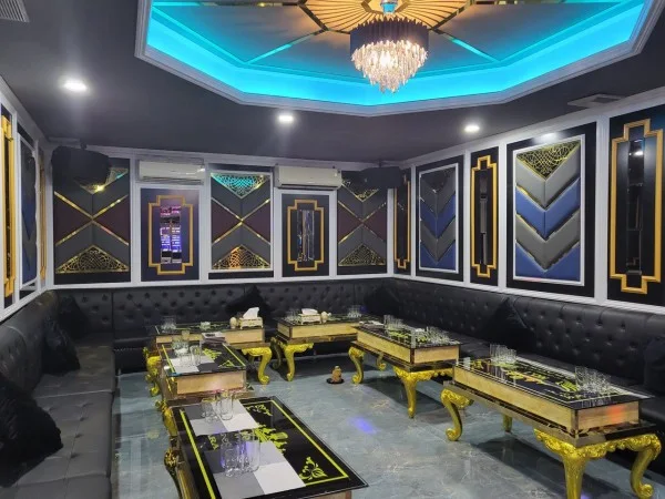 호치민 가라오케