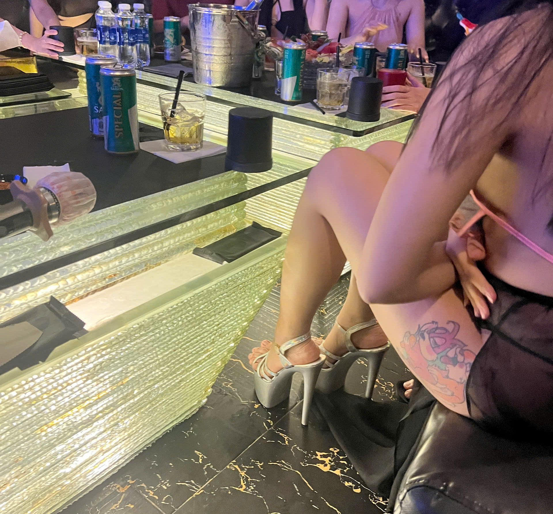 호치민 로컬 가라오케