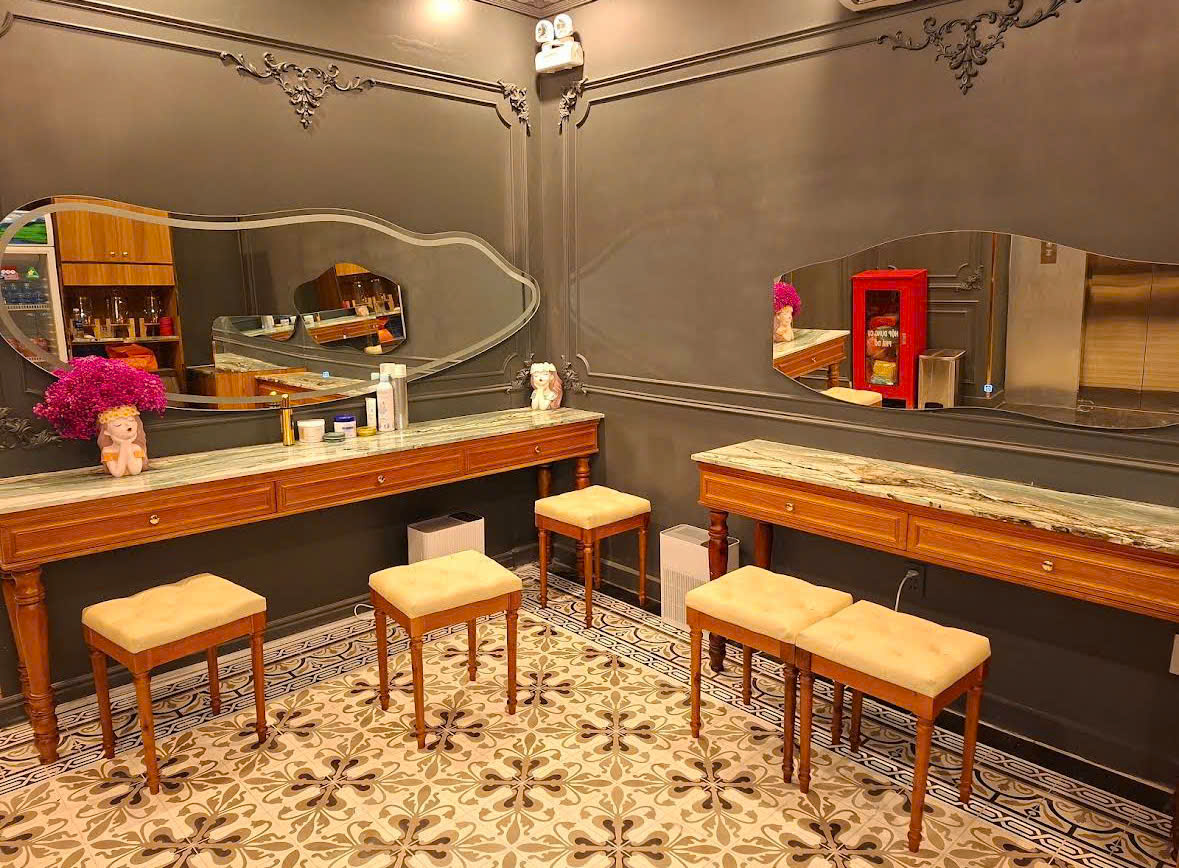 킹 럭셔리 이발소